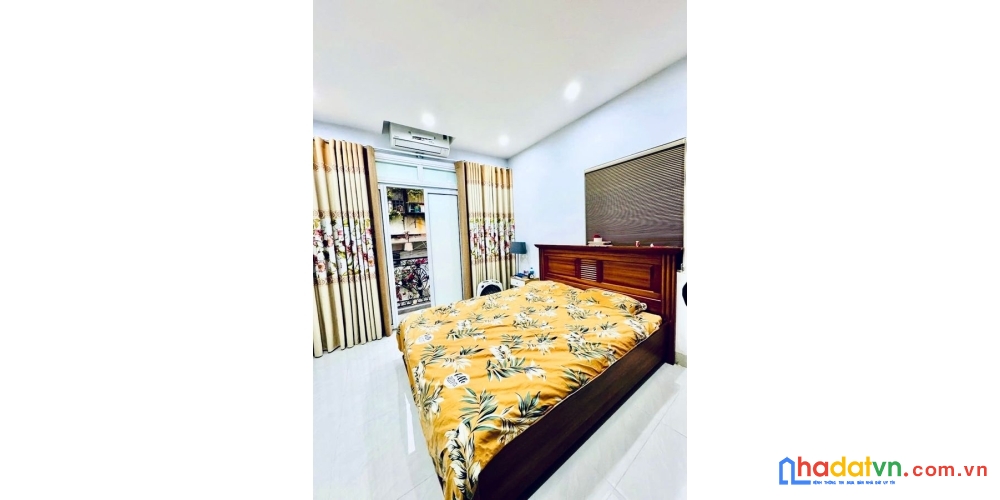 Bán nhà phạm ngọc thạch. đống đa. ô tô. dt 40m2. mt 3,5m. 5 tầng. giá 14,9 tỷ.