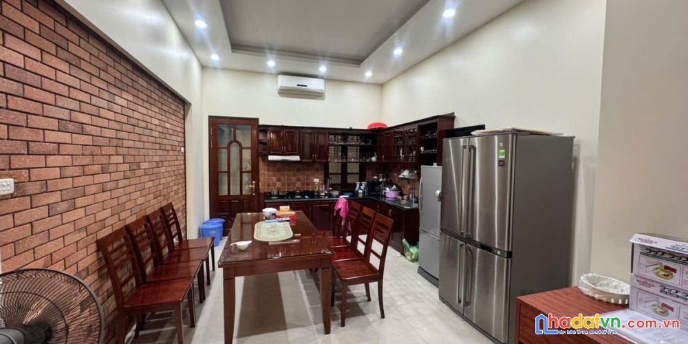 Bán nhà nghĩa đô. cầu giấy. ô tô. vỉa hè. dt 68m2. 5 tầng. giá 36.4 tỷ