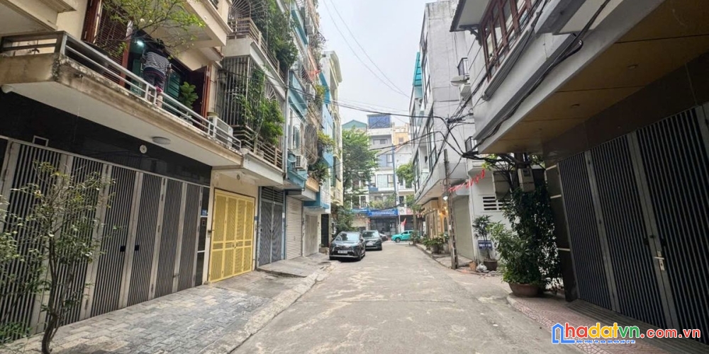 Bán nhà nghĩa đô. cầu giấy. ô tô. vỉa hè. dt 68m2. 5 tầng. giá 36.4 tỷ