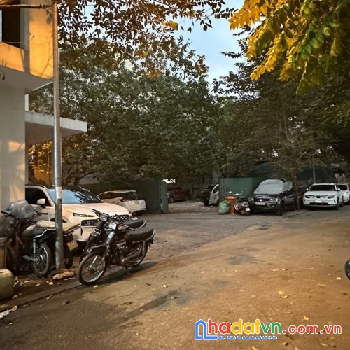 Bán nhà lê văn lương. cầu giấy. ô tô. vỉa hè. dt 62m2. mt 4m. 4 tầng. giá 21.2 tỷ