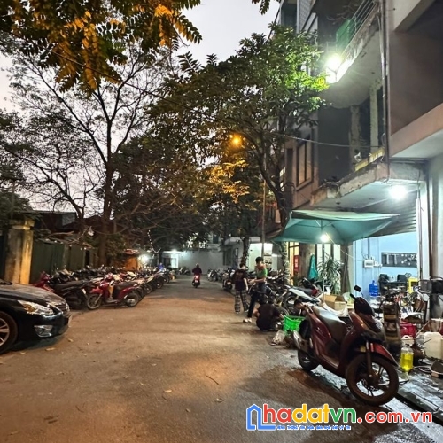 Bán nhà lê văn lương. cầu giấy. ô tô. vỉa hè. dt 62m2. mt 4m. 4 tầng. giá 21.2 tỷ
