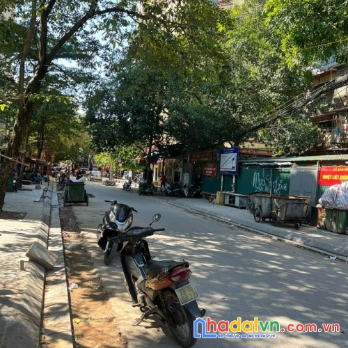 Bán nhà khuất duy tiến. thanh xuân. lô góc. ô tô. vỉa hè. dt 75m2. 5 tầng. giá 27.5 tỷ.