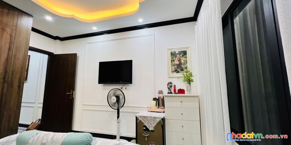 Bán nhà bùi xương trạch. thanh xuân. 7 tầng thang máy. ô tô. dt 52m2. mt 3.5m. giá 17.8 tỷ