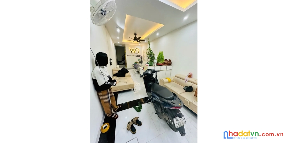Bán nhà trường chinh. thanh xuân. ô tô. dt 40m2. mt 3.4m. 5 tầng. giá 17.4 tỷ