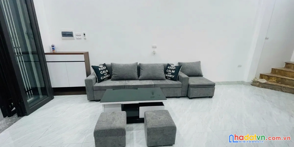 Bán nhà võ thị sáu. hai bà trưng. dt 64m2. mt 6m. 3 tầng. giá 12.5 tỷ.