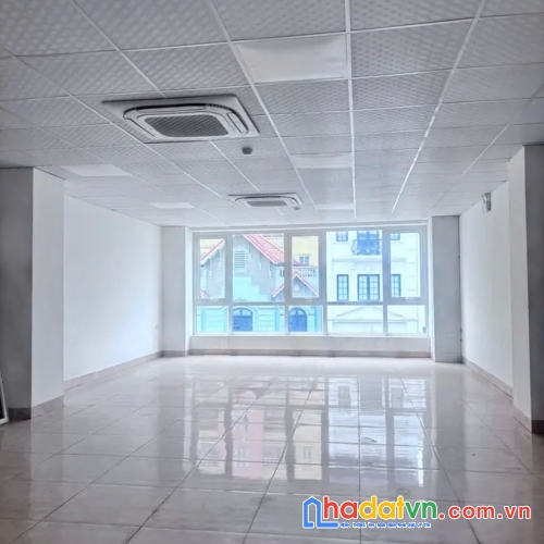 Bán nhà mặt phố trương công giai. cầu giấy. thang máy. ô tô. vỉa hè. dt 100m2. giá 62.5 tỷ