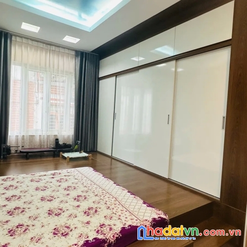 Bán nhà khương trung. thanh xuân. lô góc. ô tô. dt 53m2. mt 4.1m. 4 tầng. giá 14.9 tỷ