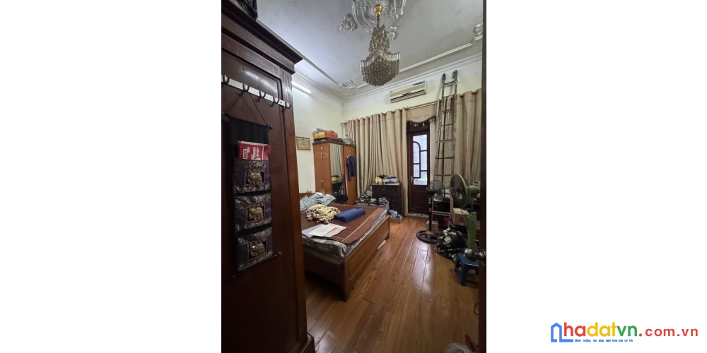 Bán nhà mặt phố nguyễn chí thanh. đống đa. thang máy. ô tô. vỉa hè. dt 112m2. giá 67.5 tỷ