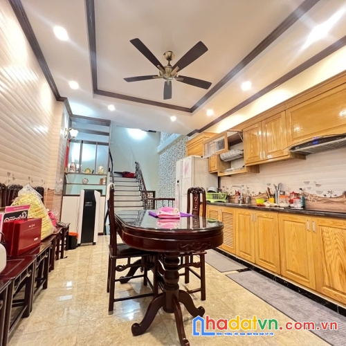 Bán nhà 2 mặt ngõ bùi xương trạch. thanh xuân. ô tô. dt 58m2. mt 3.8m. giá 15.6 tỷ