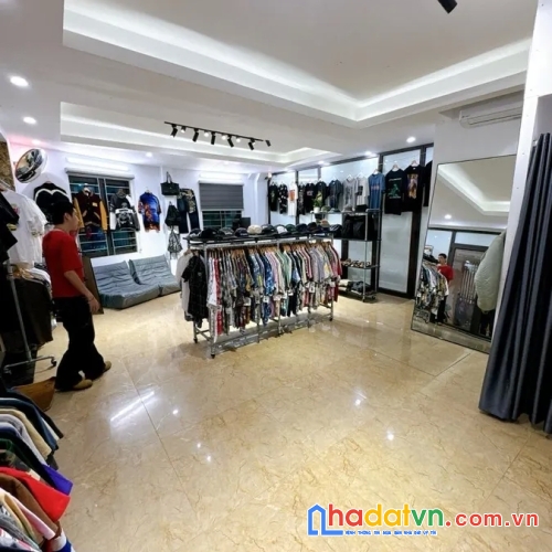 Bán nhà nguyễn thị định. cầu giấy. thang máy. lô góc. ô tô. dt 108m2. mt 7.5m. giá 44.6 tỷ