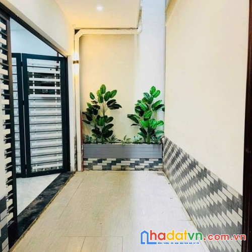 Bán nhà bùi xương trạch. thanh xuân. 7 tầng thang máy. ô tô. dt 60m2. mt 5.8m. giá 16 tỷ