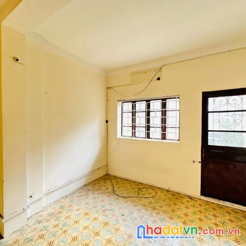 Bán nhà phương mai. đống đa. ô tô. dt 30m2. mt 3.7m. 4 tầng. giá 10.8 tỷ