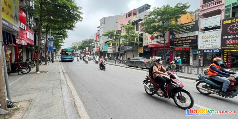 Bán nhà mặt phố nguyễn lương bằng. đống đa. ô tô. vỉa hè. dt 120m2. giá 49.6 tỷ.