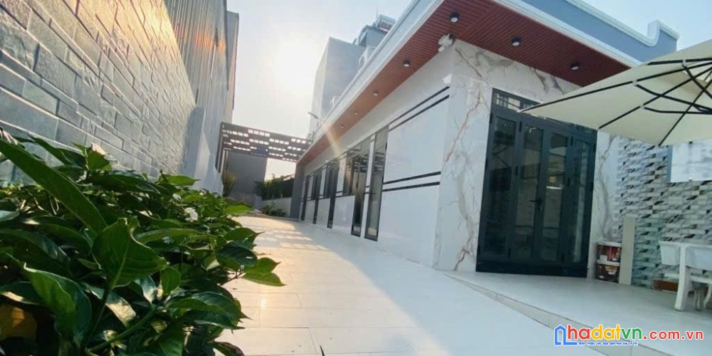 Nhà trệt sân vườn 170m2 huỳnh tấn phất - ngang 7m cực hiếm -xe hơi ngủ sân- giá 6.9 tỷ
