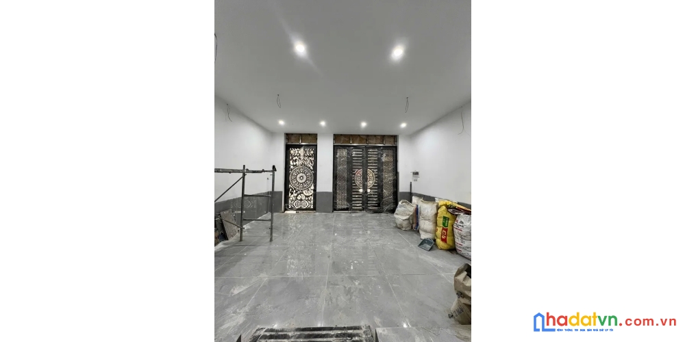 Bán nhà nguyễn hoàng. cầu giấy. 8 tầng thang máy. ô tô. mt 5m. dt 89m2. giá 28.5 tỷ