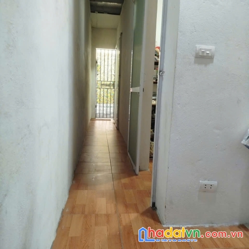 Nhà 3 tầng, giá 1,45 tỷ ở phố đại từ, giáp bát