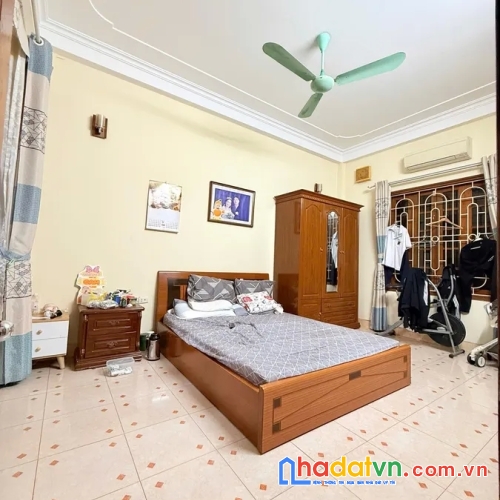 Bán nhà nguyễn viết xuân. thanh xuân. lô góc. ô tô. dt 75m2. mt 5m. 4 tầng. giá 23.9 tỷ