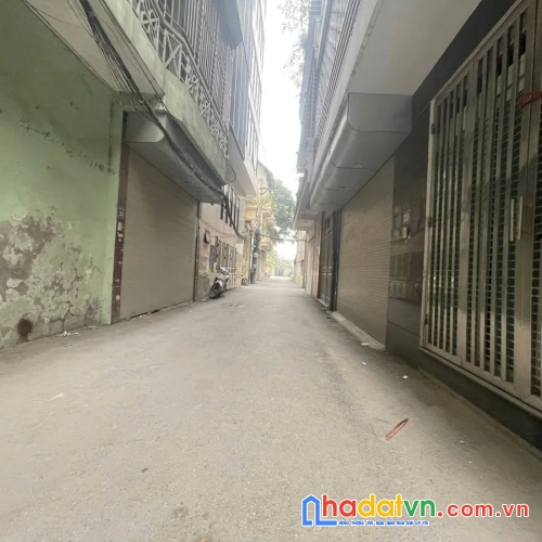 Bán nhà lê trọng tấn. thanh xuân. ô tô. dt 78m2. mt 3m. 3 tầng. giá 16.7 tỷ
