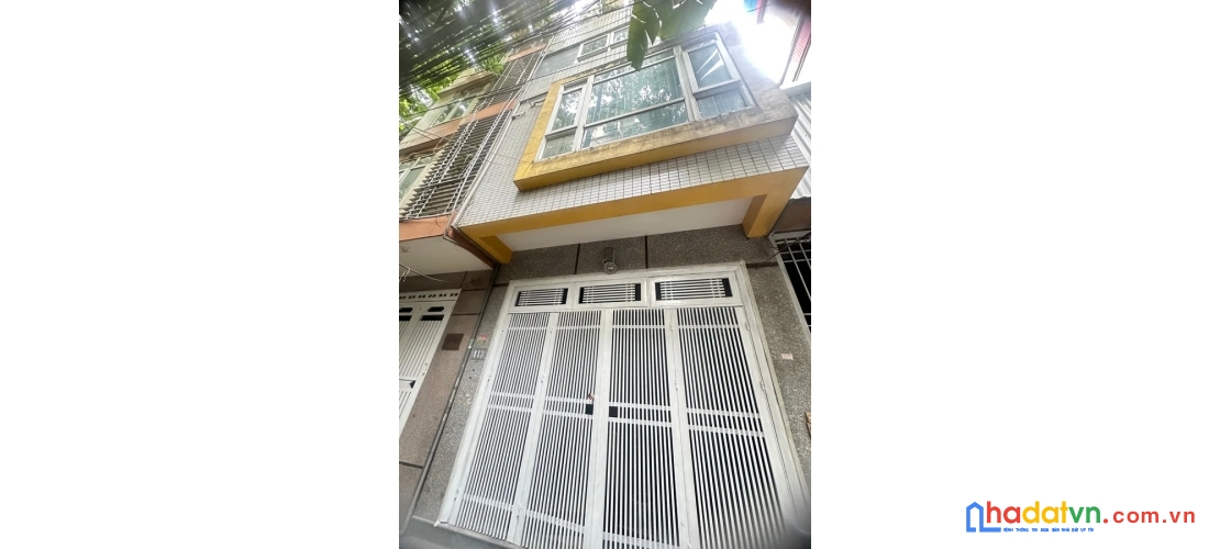 Bán nhà khuất duy tiến. thanh xuân. ô tô. dt 50m2. mt 4.2m. 4 tầng. giá 17.4 tỷ