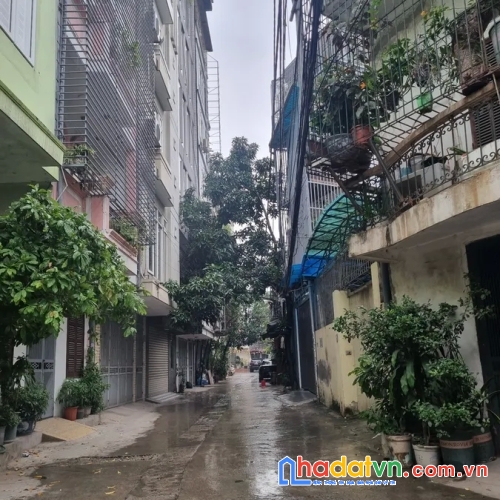 Bán nhà hoàng văn thái. thanh xuân. lô góc. ô tô. dt 51m2. mt 5.2m. 4 tầng. giá 13.8 tỷ