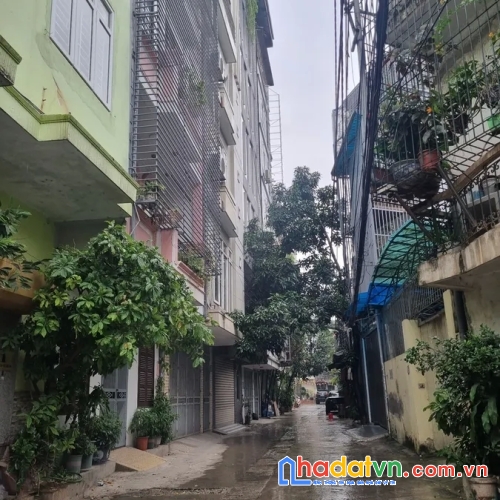 Bán nhà hoàng văn thái. thanh xuân. lô góc. ô tô. dt 51m2. mt 5.2m. 4 tầng. giá 13.8 tỷ