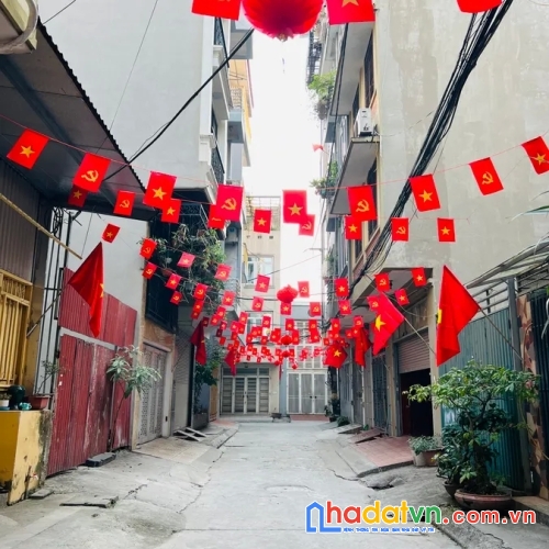 Bán nhà khương trung. thanh xuân. thang máy. ô tô. dt 50m2. mt 4m. giá 18.2 tỷ