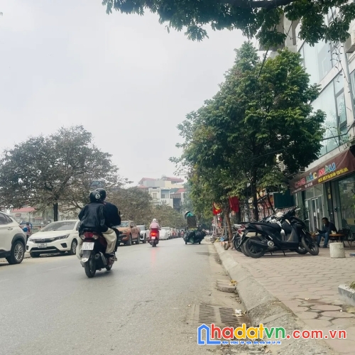 Bán nhà mặt phố hạ đình. thanh xuân. lô góc. ô tô. vỉa hè. dt 68m2. mt 5m. giá 30.3 tỷ.