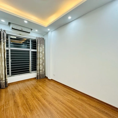 Bán nhà lĩnh nam. hoàng mai. ô tô. dt 25m2. mt 3m. 5 tầng. giá 7.35 tỷ