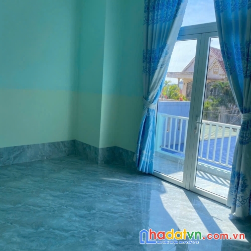 Bán nhà 1 trệt 1 lầu kiên cố hẻm ql20, ninh gia, đức trọng cũ, lâm đồng