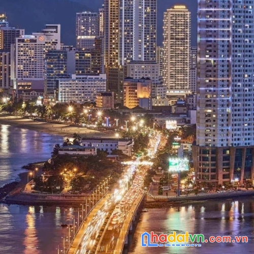 Bán căn hộ biển đường trần phú nha trang