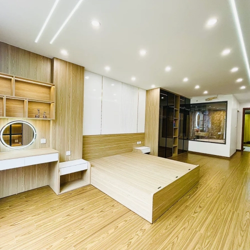 Bán nhà mặt phố thịnh liệt. hoàng mai. thang máy. ô tô. vỉa hè. dt 50m2. giá 22.7 tỷ.