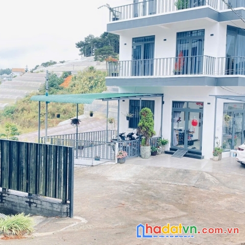 Bán căn nhà kinh doanh mới xây xong, gần làng hoa vạn thành, f5, đà lạt