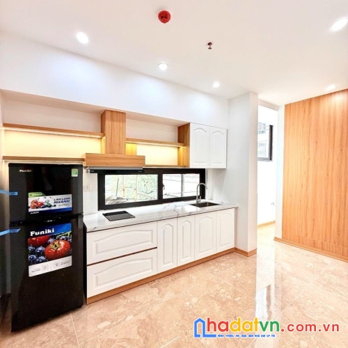 Bán nhà phố trương định, hai bà trưng 85m, 6 tầng. giá: 27.5 tỷ. lh: 0937158386