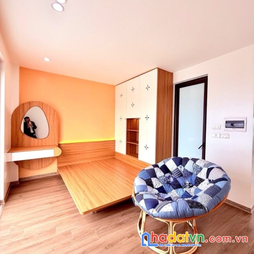 Bán nhà phố trương định, hai bà trưng 85m, 6 tầng. giá: 27.5 tỷ. lh: 0937158386