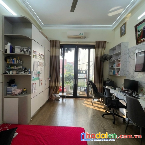 Bán nhà khương trung. thanh xuân. ô tô. dt 46m2. mt 4m. 4 tầng. giá 14.2 tỷ.