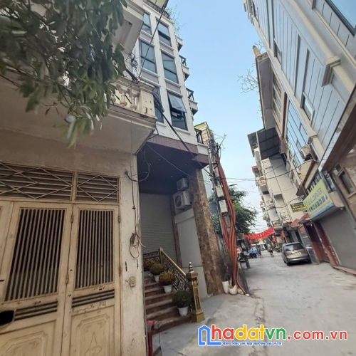 Bán nhà giải phóng. hoàng mai. 7 tầng thang máy. ô tô. dt 76m2. mt 4.1m. giá 25.6 tỷ