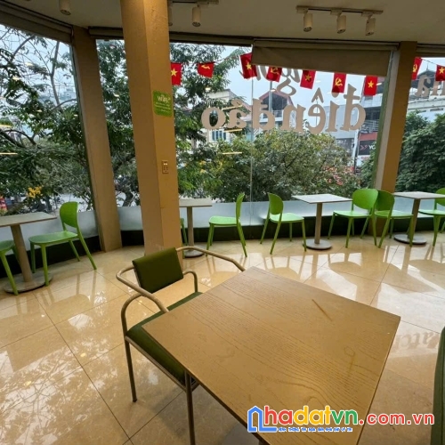 Cho thuê nhà nguyên căn 5 sàn thang máy phố thuận an/trâu quỳ view hồ, công viên gia lâm