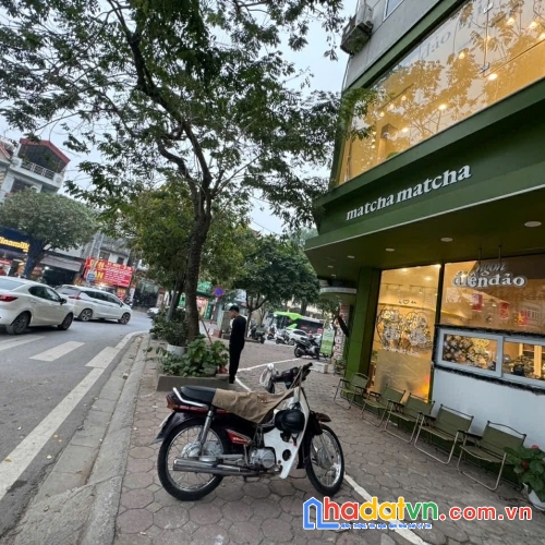 Cho thuê nhà nguyên căn 5 sàn thang máy phố thuận an/trâu quỳ view hồ, công viên gia lâm