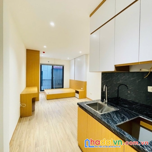 Bán nhà minh khai. hai bà trưng. 6 tầng thang máy. dt 70m2. mt 6.9m. giá 16.8 tỷ.