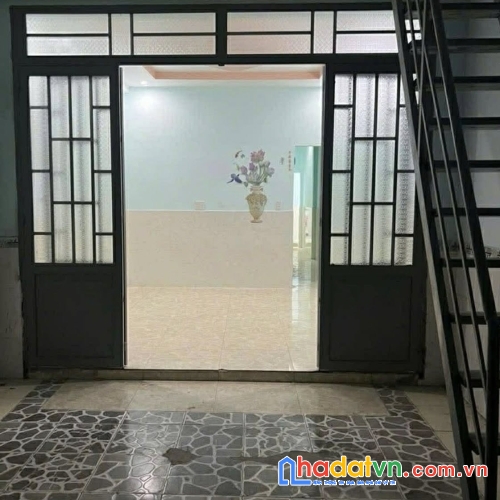 70m2 2 tầng - 1/ kế tên lửa - có phòng trệt - sổ chuẩn vuông - nhỉnh 3