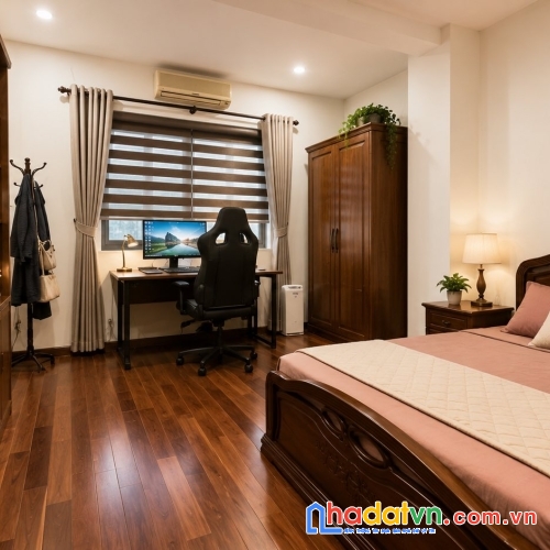 Bán nhà phố bạch mai, hai bà trưng 36m, 4 tầng, mt 4.5m. giá: 15.2 tỷ. lh: 0937158386