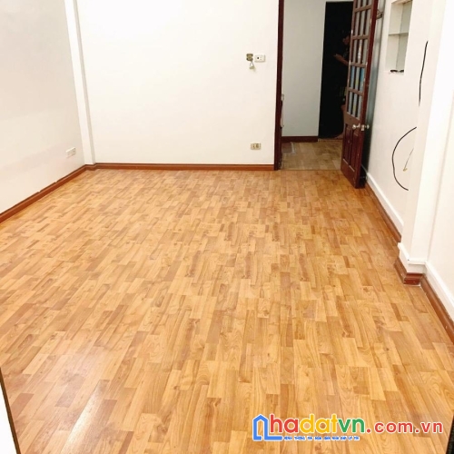 Bán nhà phố lê thanh nghị, hai bà trưng 50m, 4 tầng. giá: 12.2 tỷ