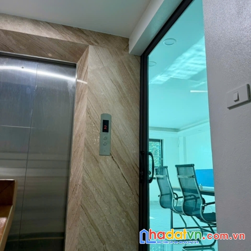 Cho thuê nhà 2 tầng làm văn phòng, khu đấu giá 31ha trâu quỳ,gia lâm 90m2 đường 15m