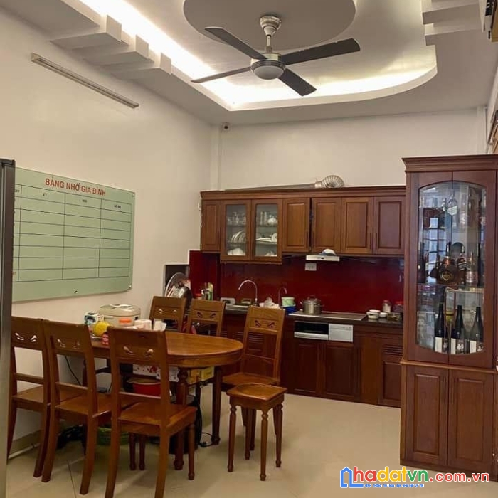 Siêu hiếm gần ô tô tt đống đa 5tầng 45m2 chỉ 5 tỷ