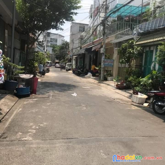 Tân phú ngộp 112m2, 4.5x25, đường nhựa hơn 6m, xe tải thông, chỉ 7,59tỷ

