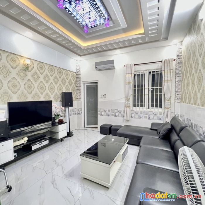 5 tầng cực phẩm, vị trí khỏi chê, nội thất cực chất, chỉ 8.2 tỷ.