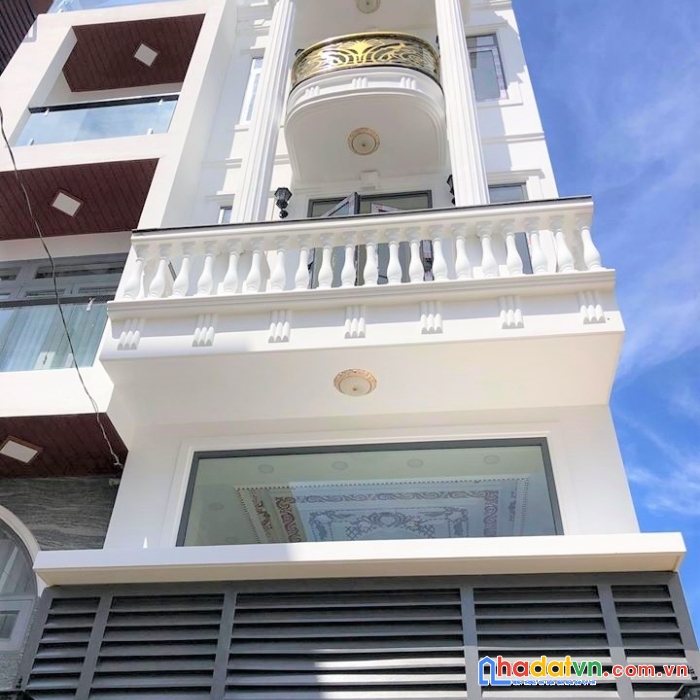 Bán nhà quận 6 xây dựng 4 lầu sân thượng đường kinh dương vương 