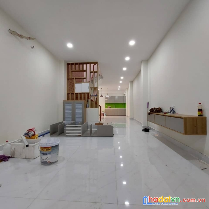 Bán nhà 3 tầng, đẹp, mũi tàu trường chinh  - cộng hòa, chỉ 7 tỷ.