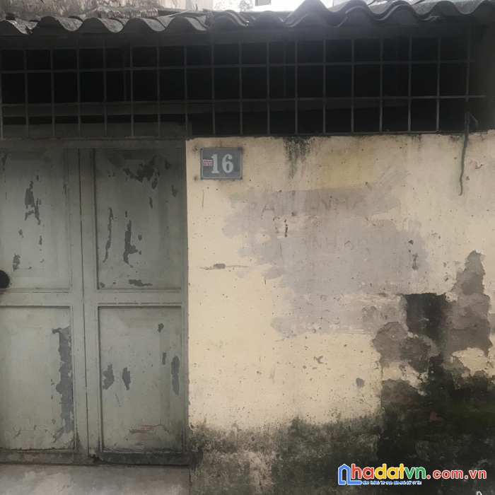 Chủ cần tiền bán gấp lô đất 48m2, mt 4.8m, 15m ra ô tô tránh, chỉ 5.58 tỷ, lạc long quân.