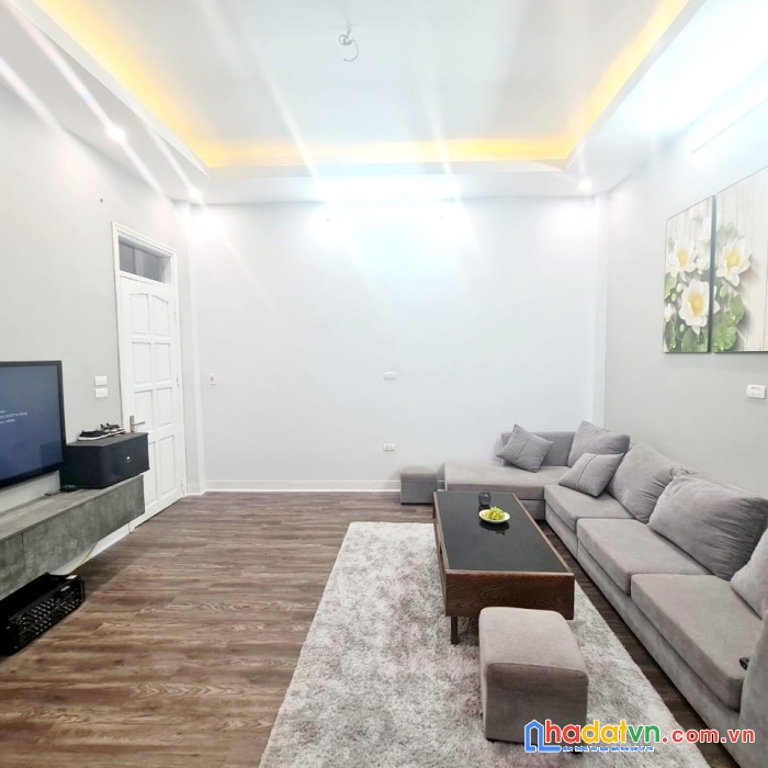 Bán nhà phố xã đàn, đống đa 65m, 5 tầng, mt 6m. giá: 11 tỷ